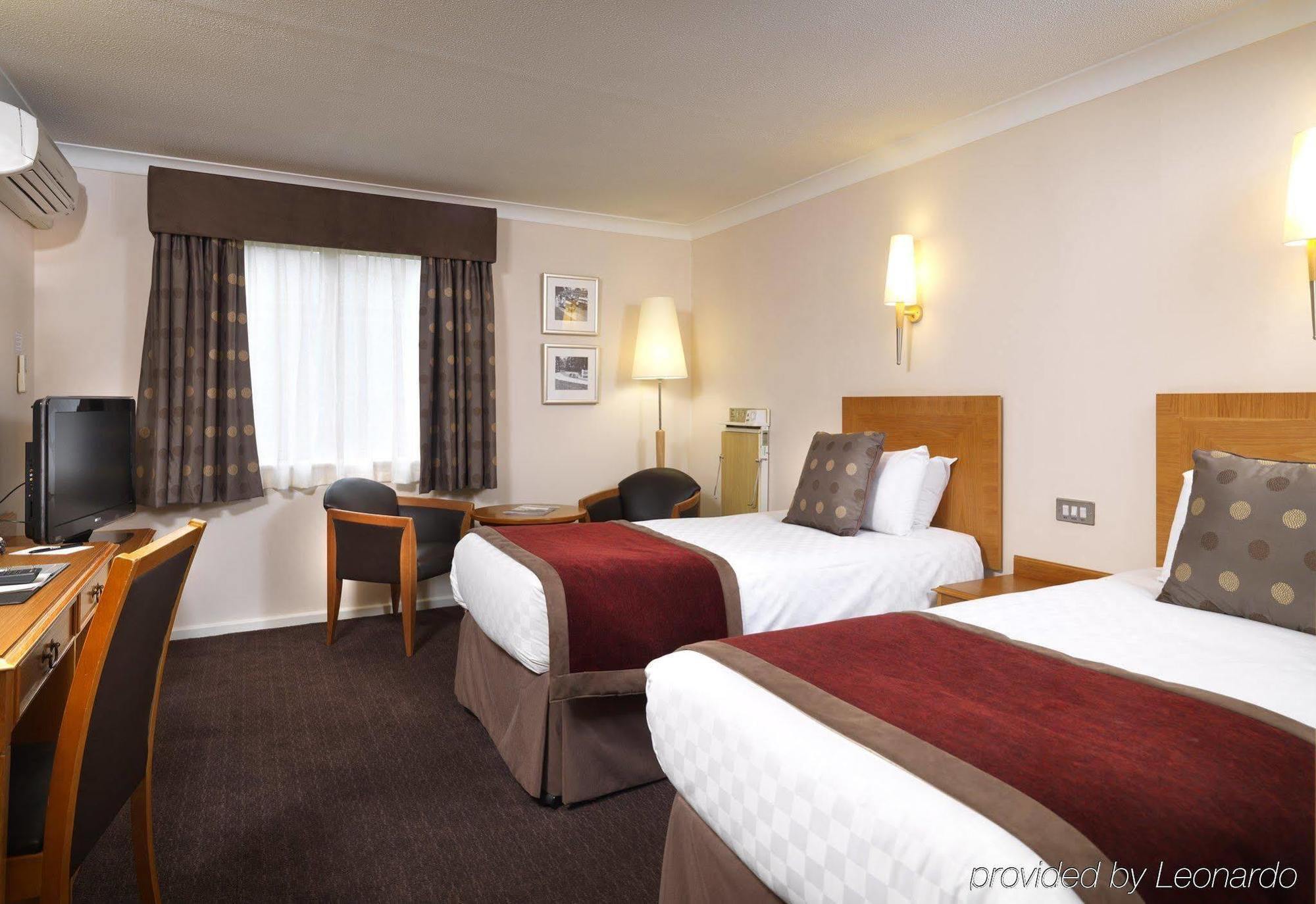 Jurys Inn East Midlands Airport  Castle Donington Exterior foto