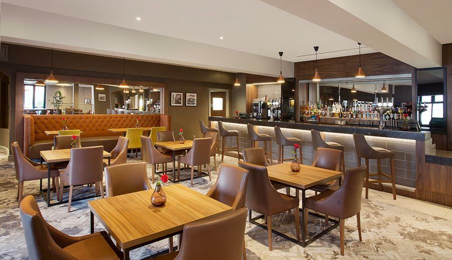 Jurys Inn East Midlands Airport  Castle Donington Exterior foto
